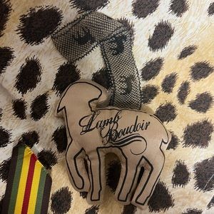 L.A.M.B Boudoir by Gwen Stefani lavender sachet